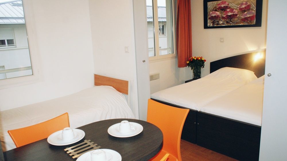 Aparthotel Sainte-Marthe Avignon Bagian luar foto