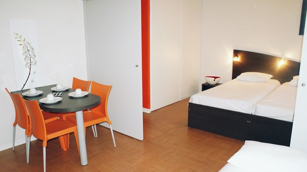 Aparthotel Sainte-Marthe Avignon Bagian luar foto